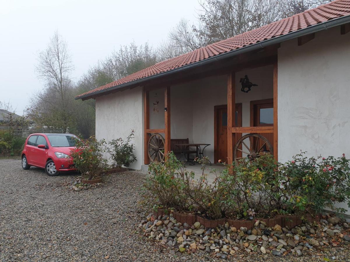 Chrom Ranch Reiterhof Bed and Breakfast Μέμμινγκεν Εξωτερικό φωτογραφία