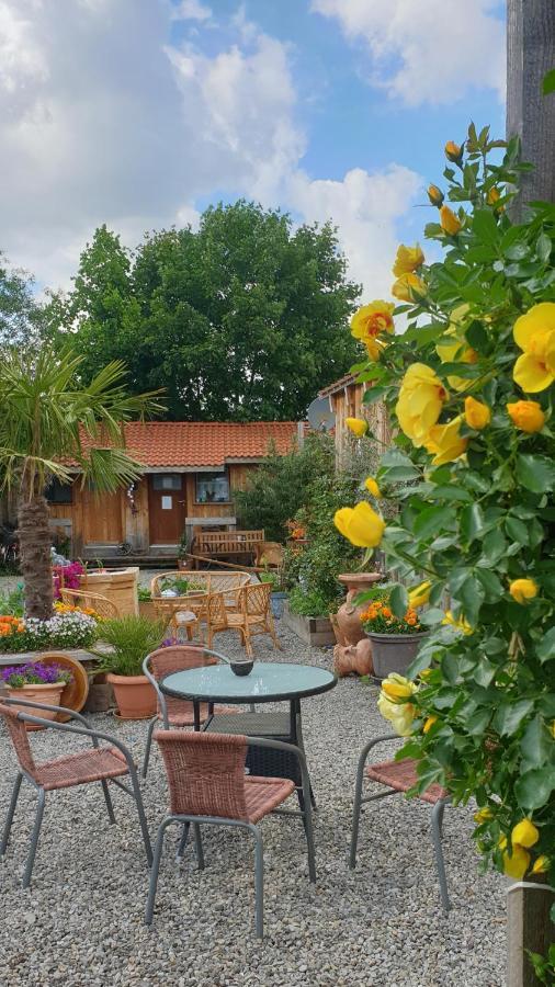 Chrom Ranch Reiterhof Bed and Breakfast Μέμμινγκεν Εξωτερικό φωτογραφία