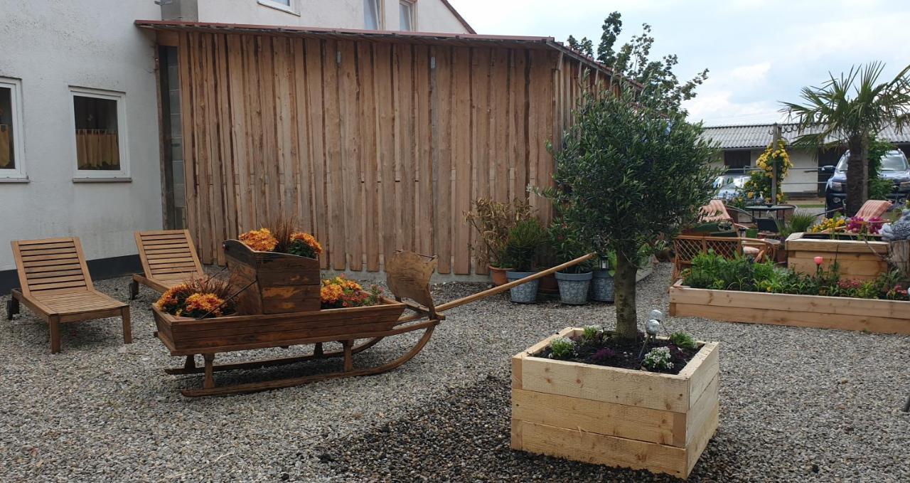 Chrom Ranch Reiterhof Bed and Breakfast Μέμμινγκεν Εξωτερικό φωτογραφία